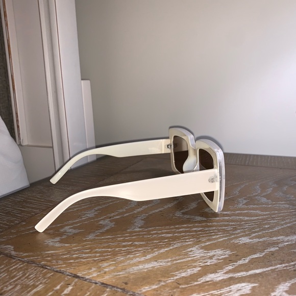 Sunglasses - Picture 2 of 3